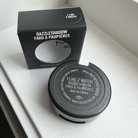 MAC Dazzlesshadow - Picture 4 of 5